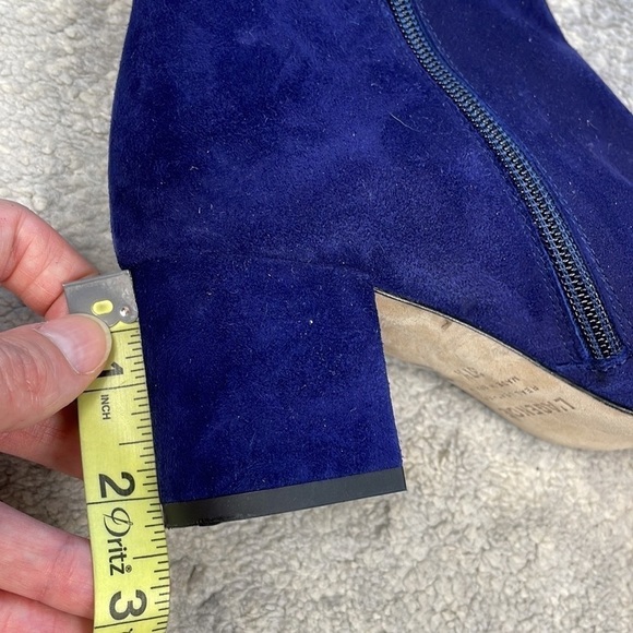 New L’Agence Jeanne Pointed Toe Bootie Ankle Boot Suede Midnight Blue Sz 37.5 - Picture 12 of 13